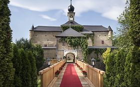 Hotel Schloss Gabelhofen